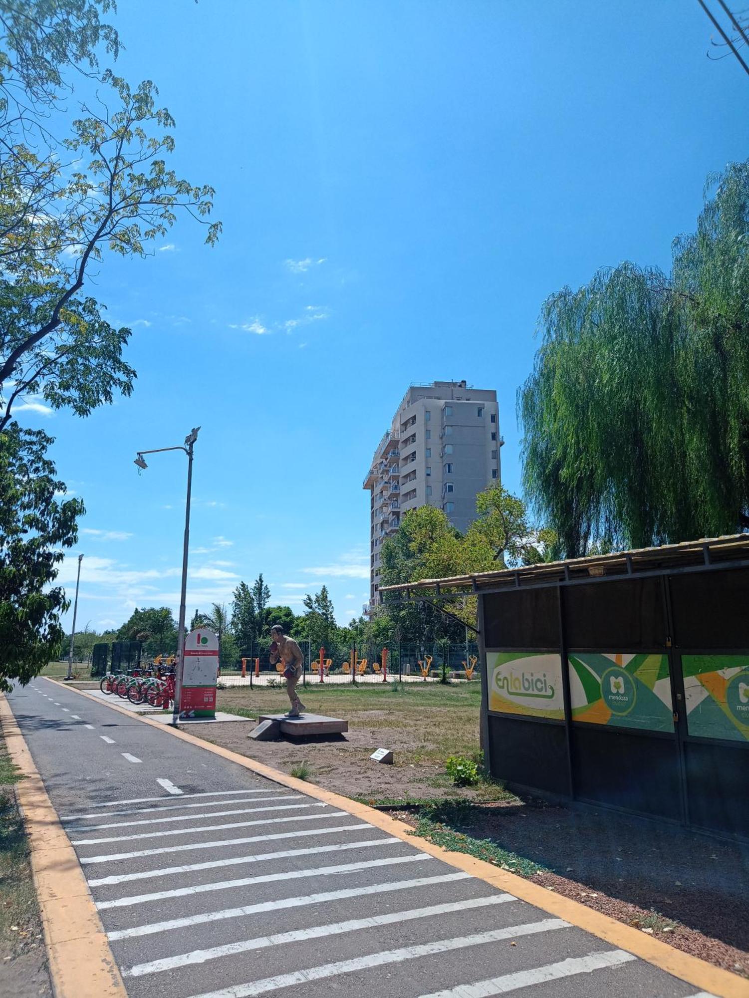 Virginia's Park Apartamento Mendoza