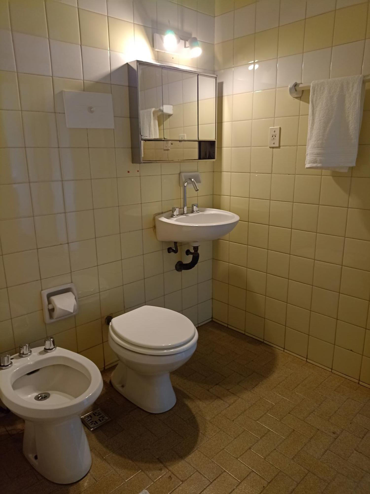 Virginia's Park Apartment